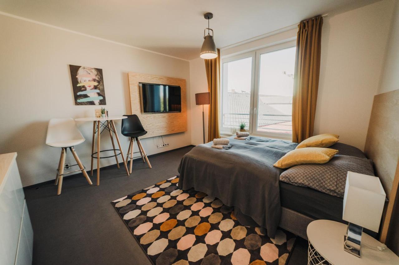 شقة Beautiful New Studio, 400M From The Square بلزن المظهر الخارجي الصورة