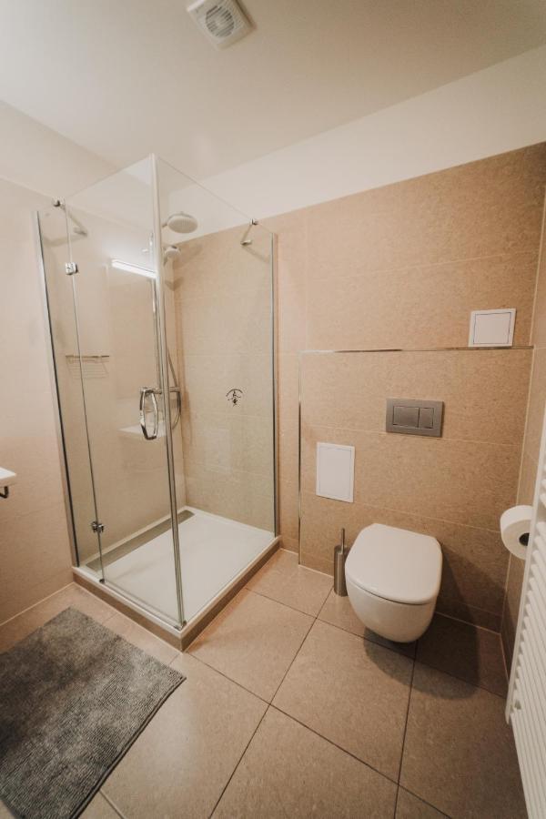 شقة Beautiful New Studio, 400M From The Square بلزن المظهر الخارجي الصورة